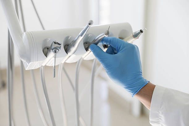 Professional Emergency Dentist technician working in Sharon, MS
